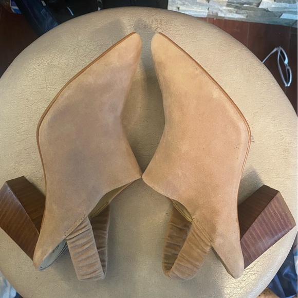 (EUC) SOLE SOCIETY BLOCK HEEL TAN SUEDE SLINGBACK PUMPS 8 (EXCELLENT CONDITION) - Picture 7 of 9